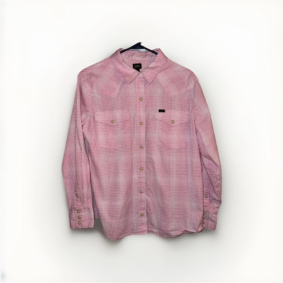 Lee Tops - Lee Pink Plaid Women’s Vintage Button Down Shirt with vintage buttons